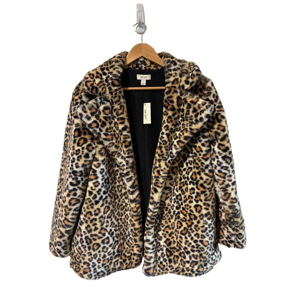 ON-34th Macy's‎ Womens Leopard Print Faux Fur Coat  Notched Lapel Small NWT